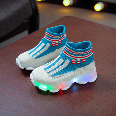 أحذية رياضية للأطفال مزودة بإضاءة - سوق وان جملة
