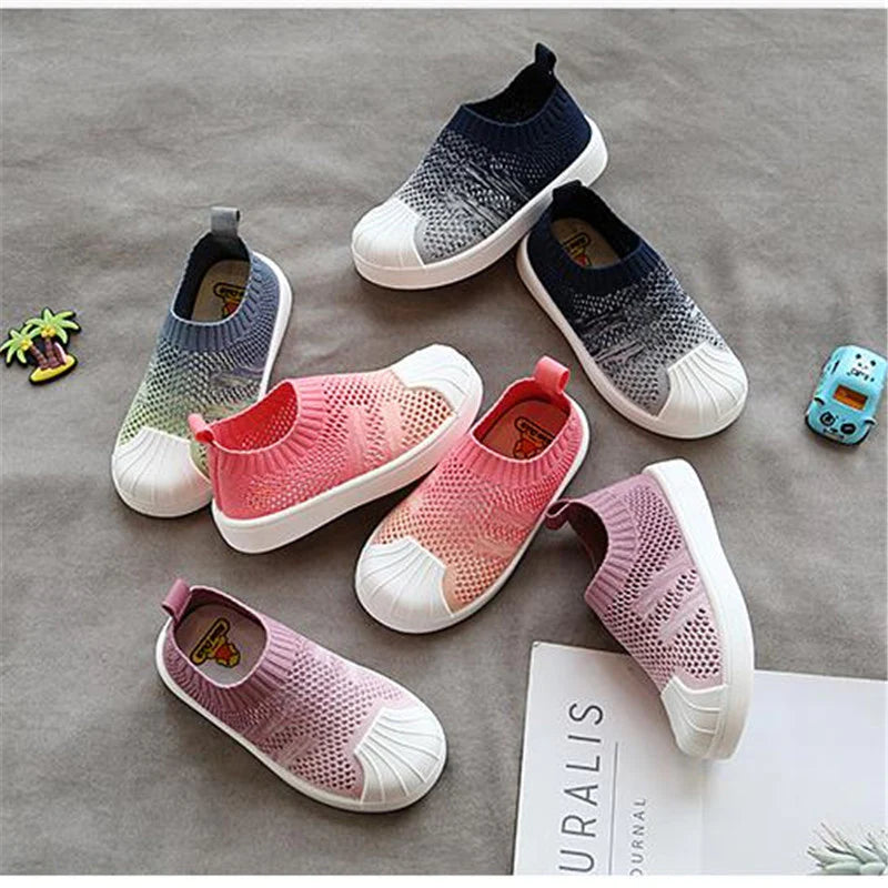 أحذية شبكية متعددة الألوان للأطفال - سوق وان جملة