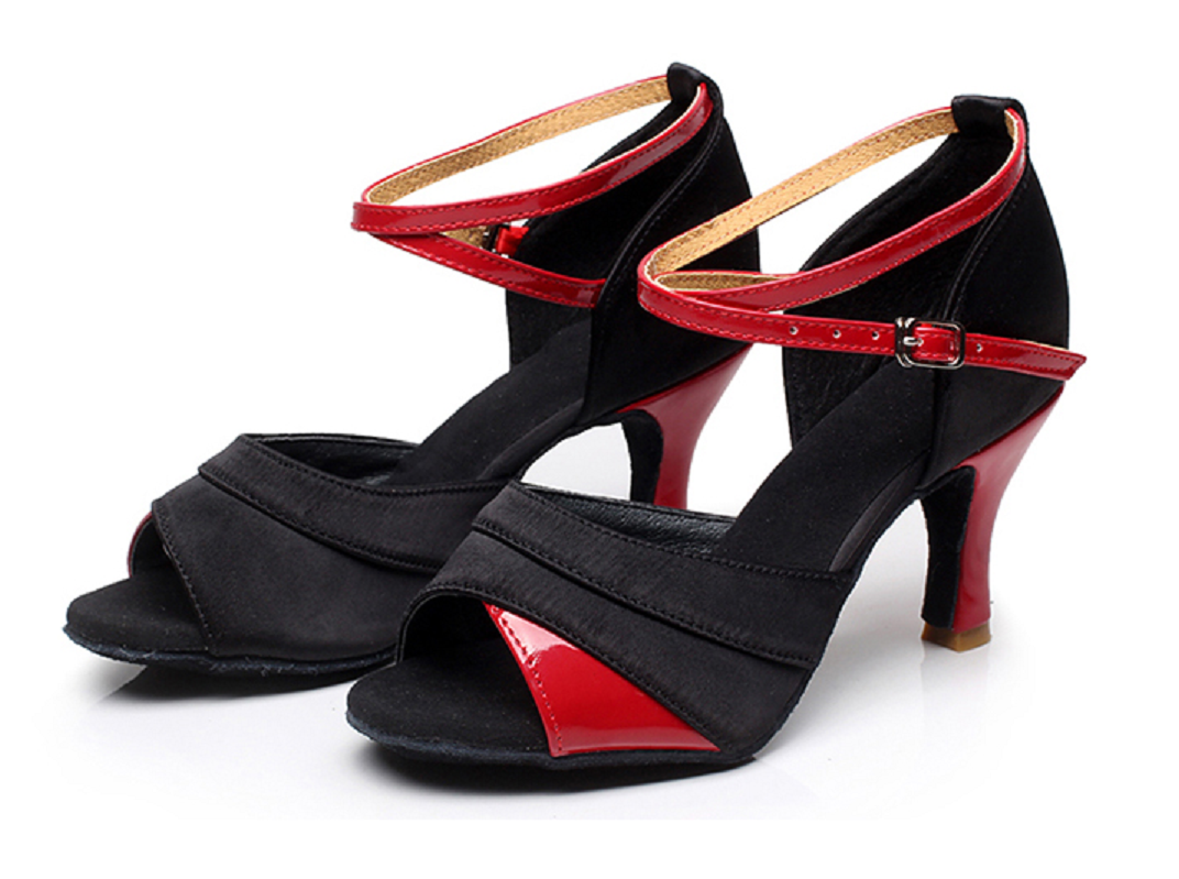 أحذية متوسطة الكعب للنساء - سوق وان جملة